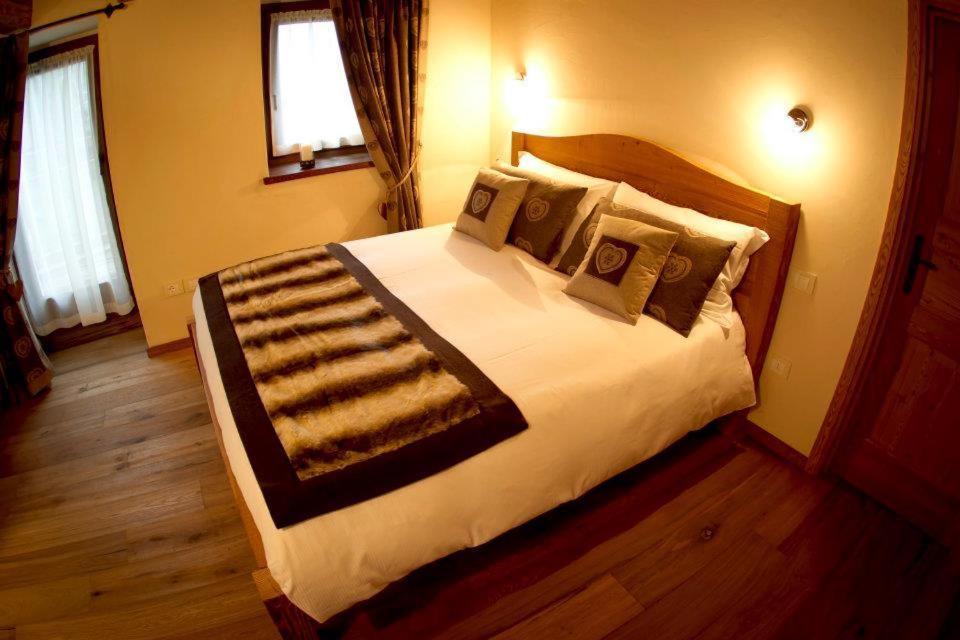 Le Petit Relais Hotel Valpelline Quarto foto